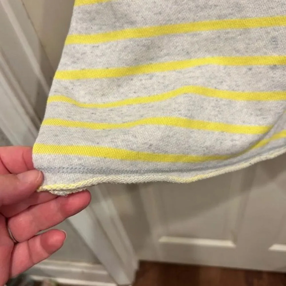 Gap Terry Cloth Crew Neck Yellow and Gray Stripe Sweatshirt size Large - Picture 3 of 6